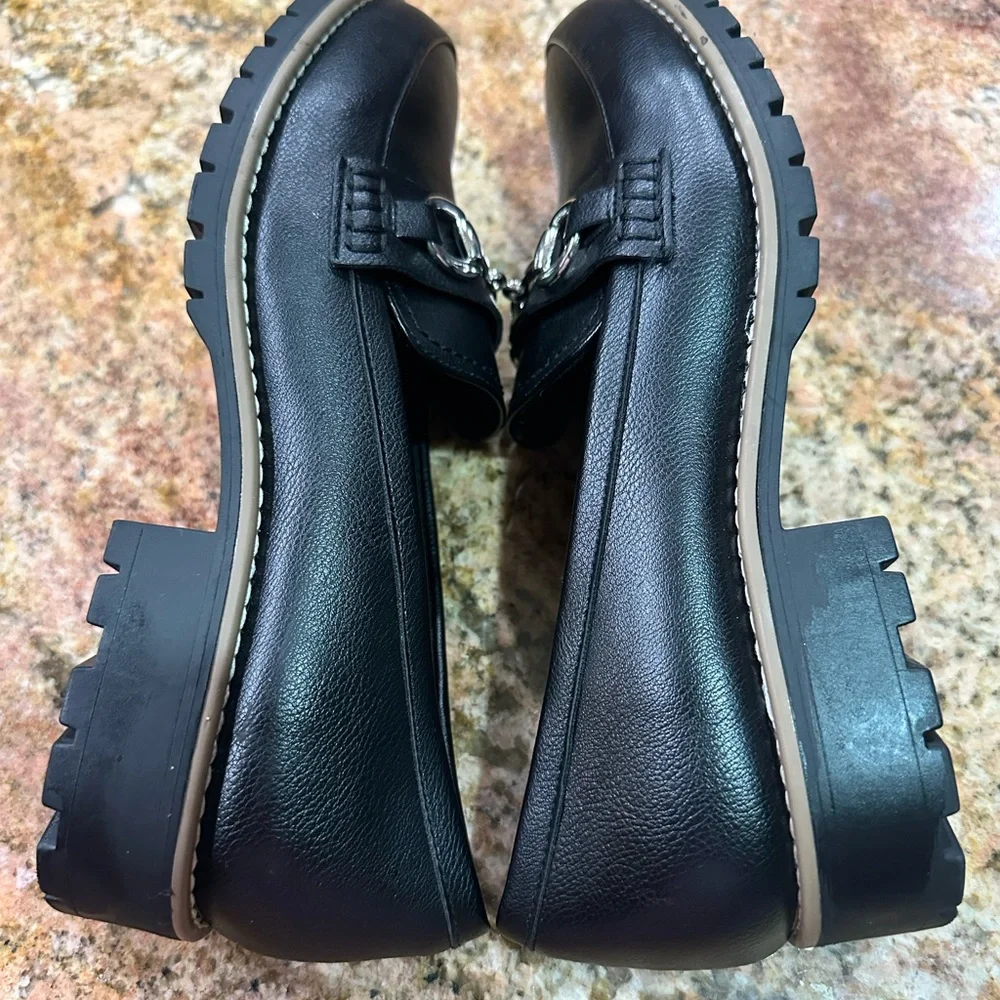 DV Dolce Vita Women's Cedar Loafer Size 9 Black Slip on